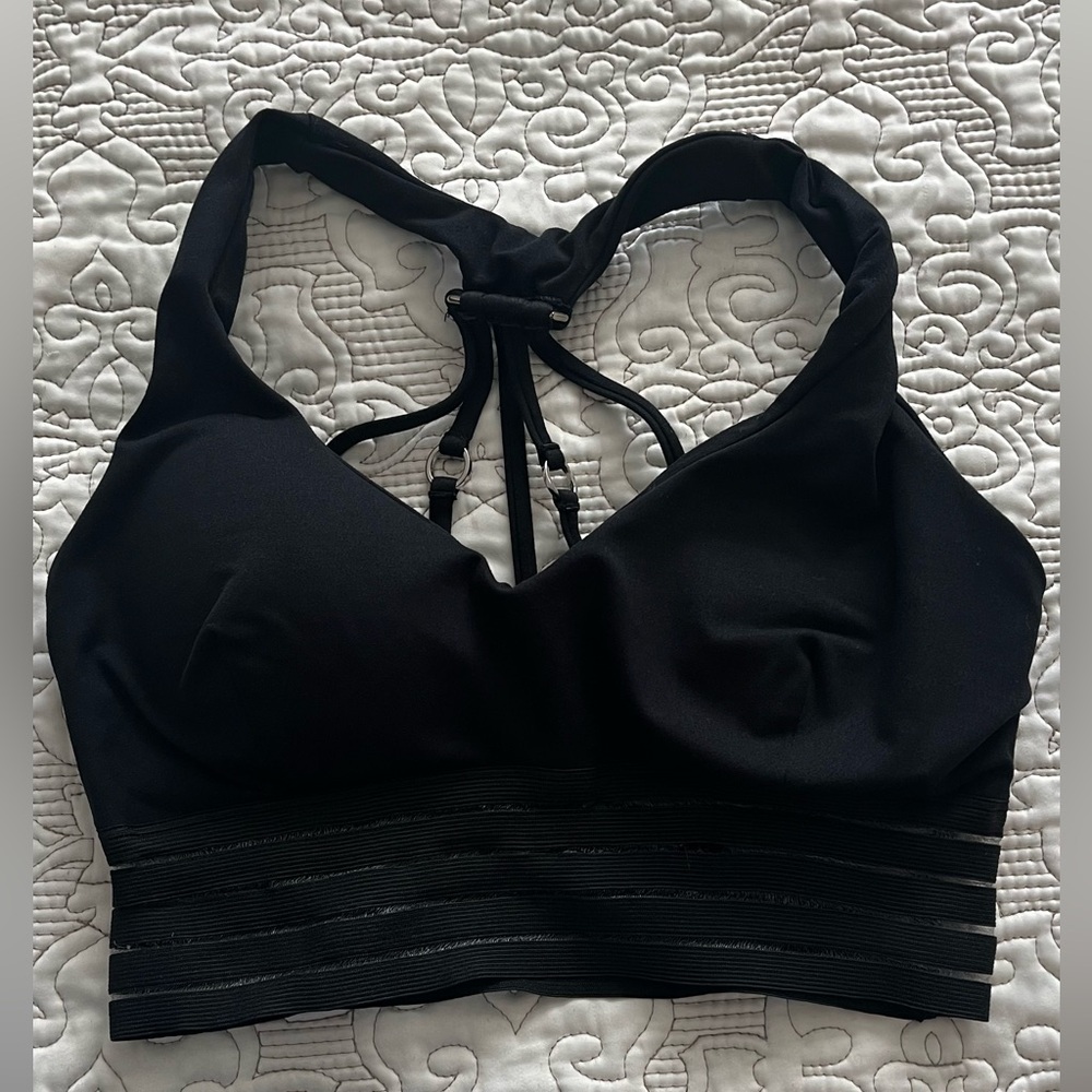 Bombshell sportswear black sports bra